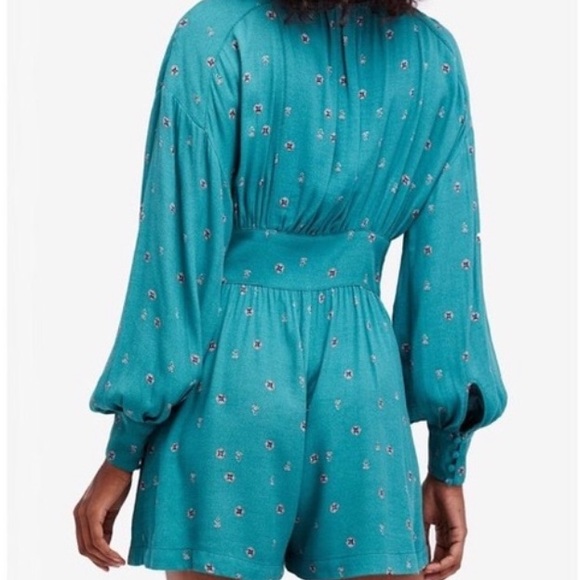 Free people green comb romper love grows Xs NWT - Picture 6 of 8